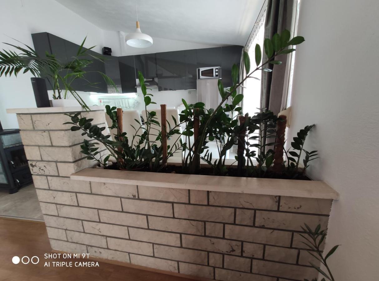 Apartment Burich Makarska Exterior foto