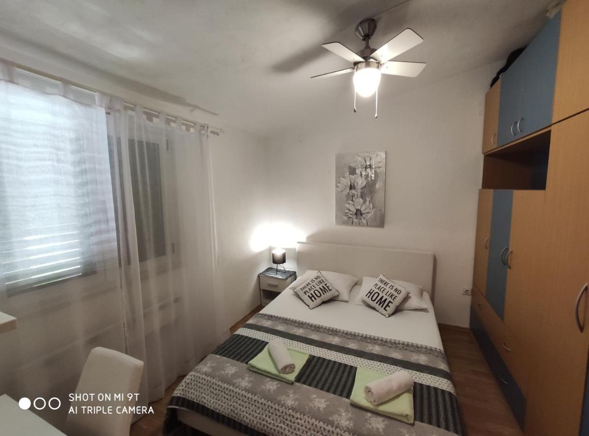 Apartment Burich Makarska Exterior foto